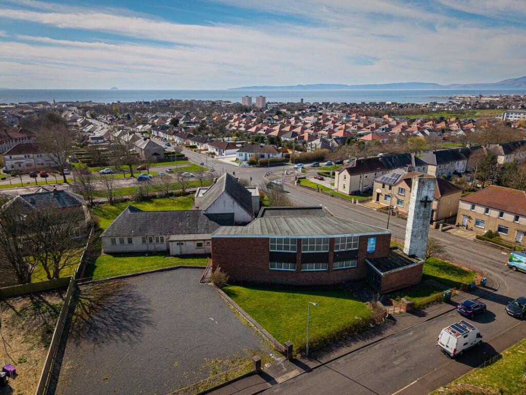 11 Ivanhoe Drive, Saltcoats