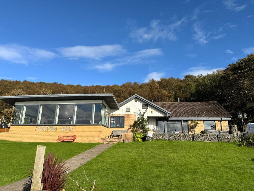 Fintry Bay Tearoom, West Bay Road, Millport