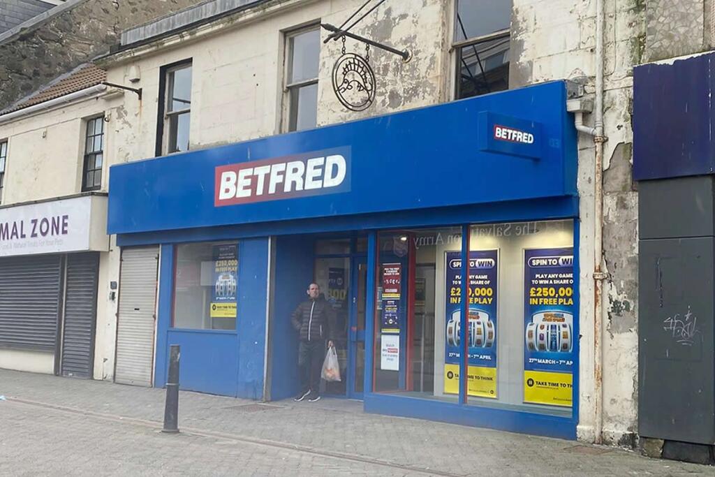 98-100, Dockhead Street, Saltcoats