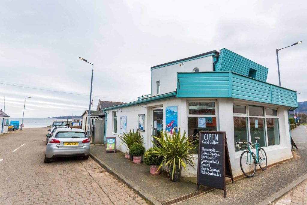 Old Pier Cafe Shore Road, Lamlash, Isle Of Arran